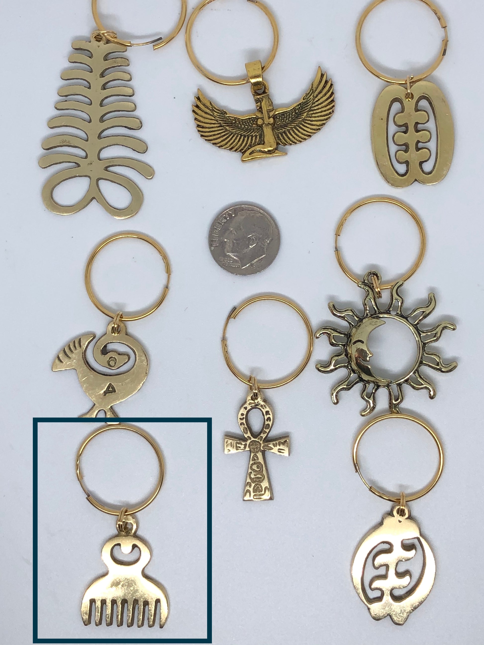 Adinkra Symbol Duafe (ONE Earring, Hair piece or Pendant)